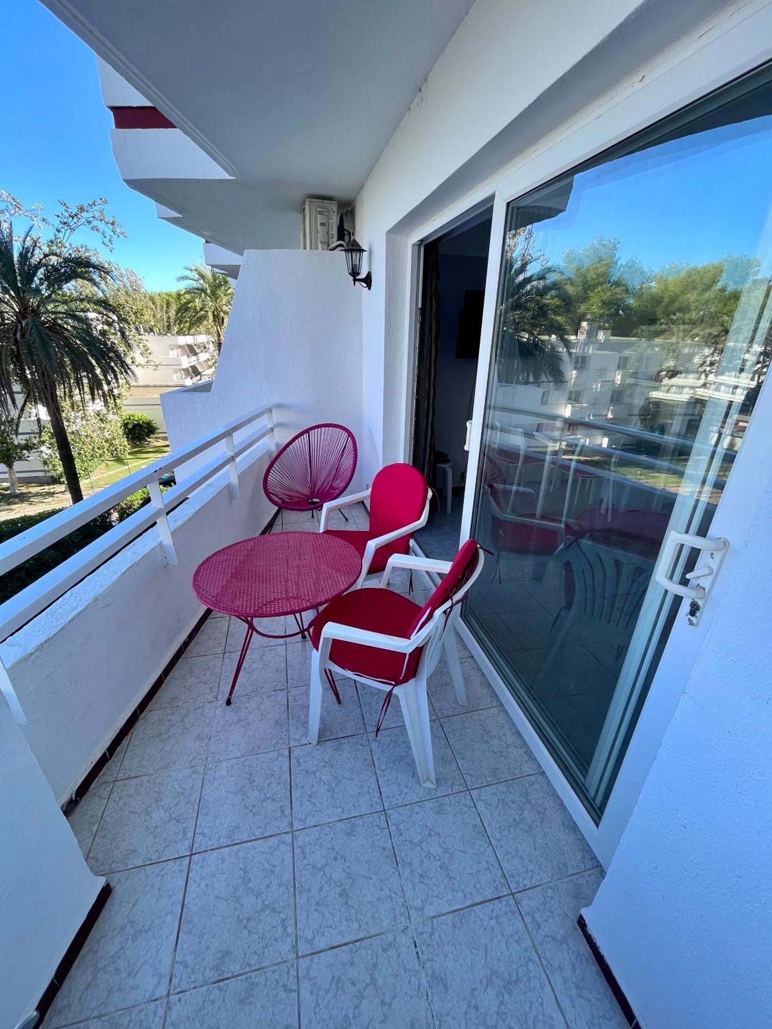 Apartamento Laura Алкудия Екстериор снимка